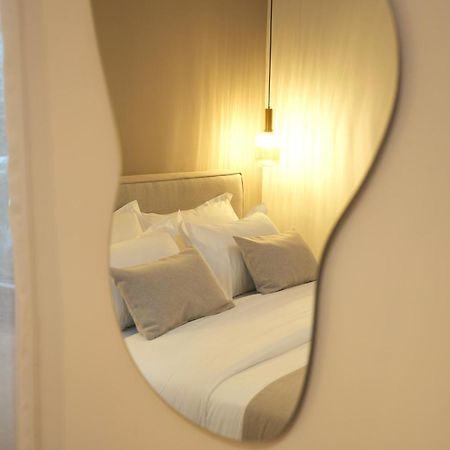 Nea Deluxe Apart-Hotel Тирана Екстериор снимка