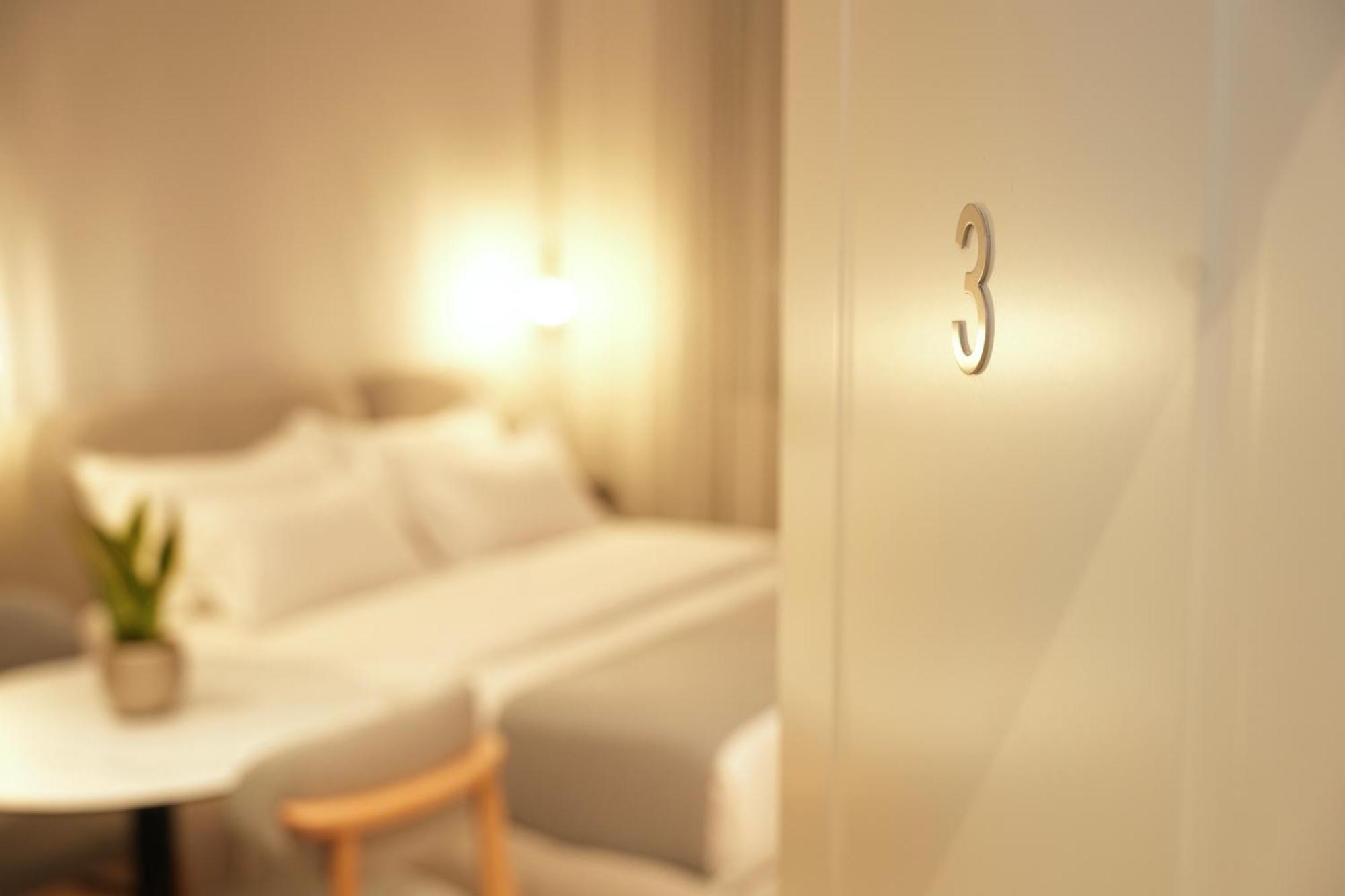 Nea Deluxe Apart-Hotel Тирана Екстериор снимка